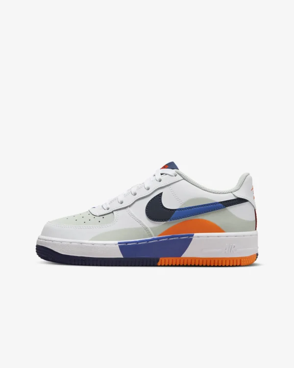 Nike Air Force 1 LV8